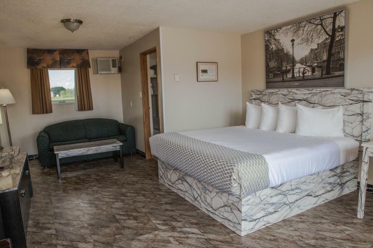 Canadian Motel North Battleford Kültér fotó