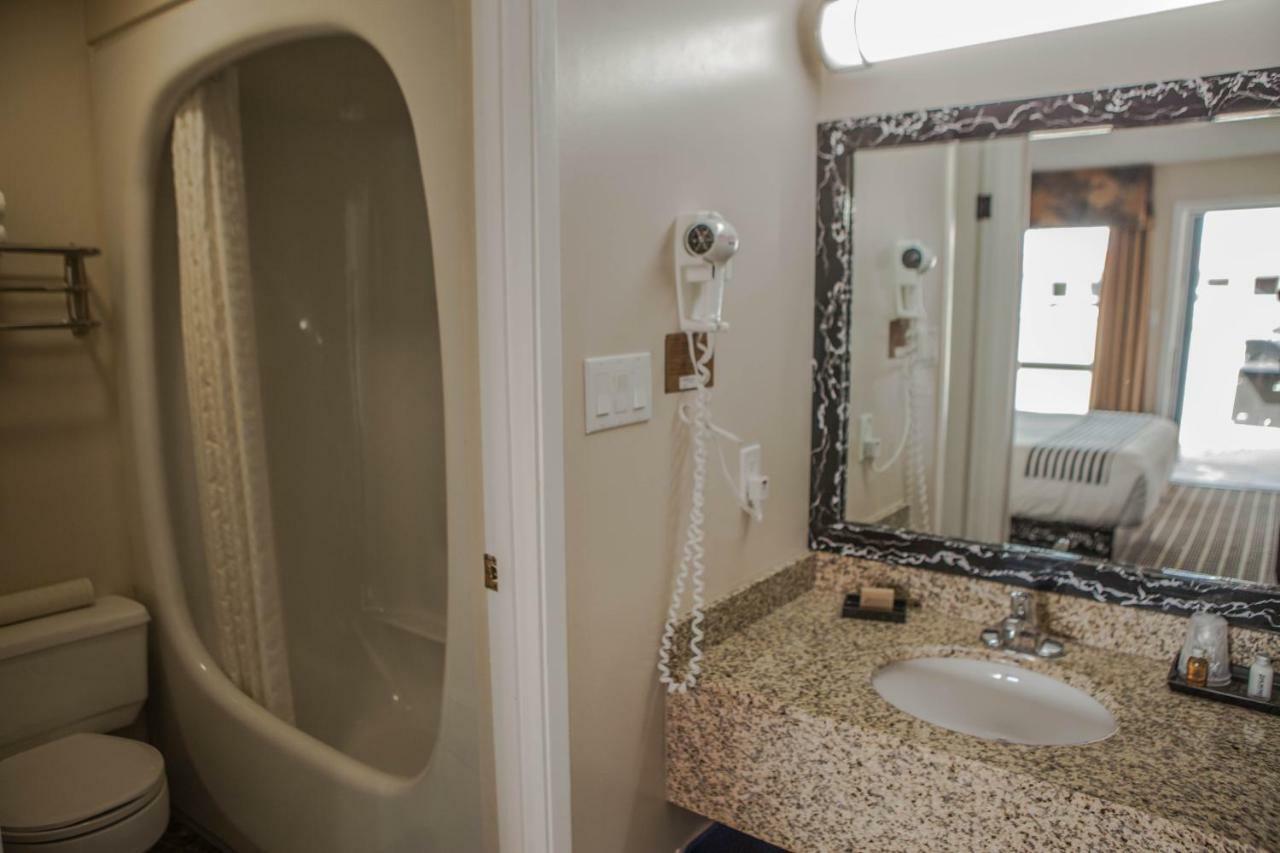 Canadian Motel North Battleford Kültér fotó